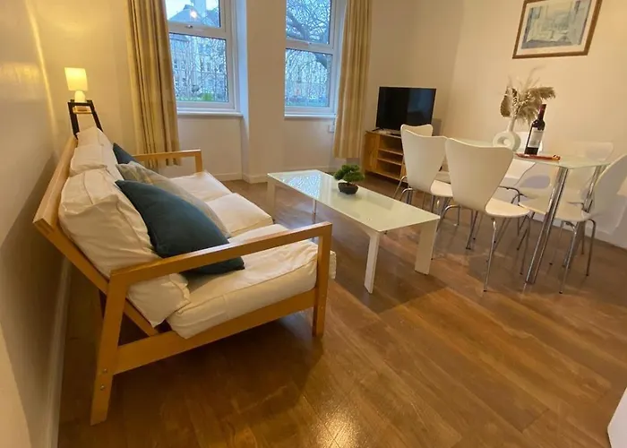 Leith Apartment